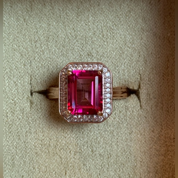 💗Pink Mystic Topaz Halo Ring💗